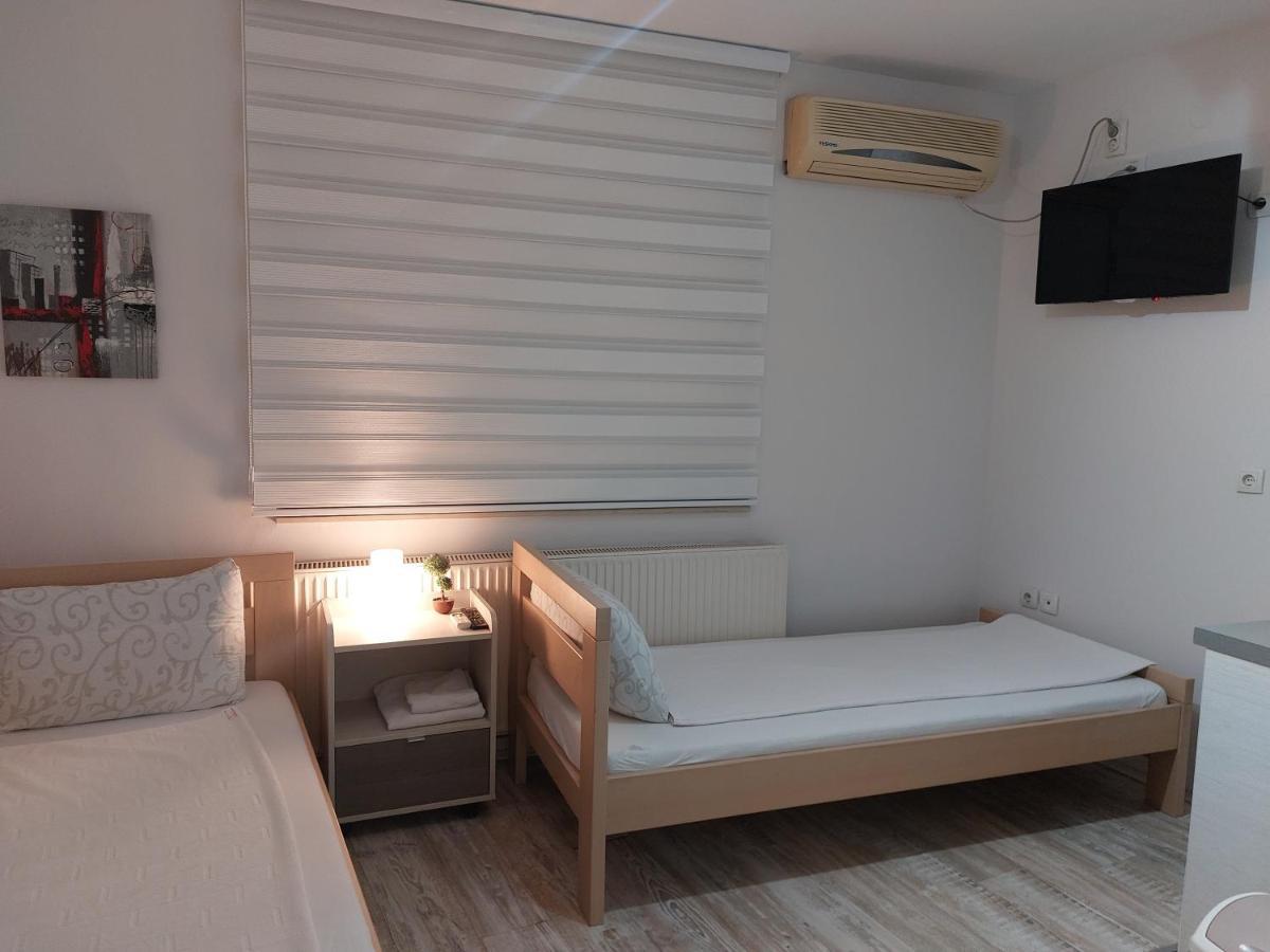 Apartments Sofija Nis Exterior photo