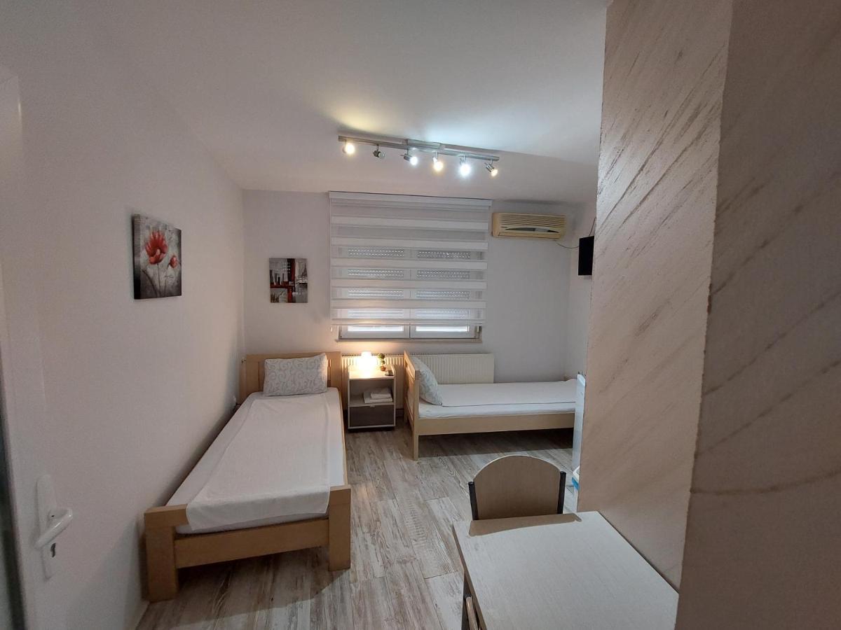 Apartments Sofija Nis Exterior photo