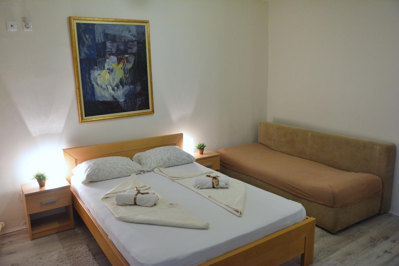 Apartments Sofija Nis Exterior photo